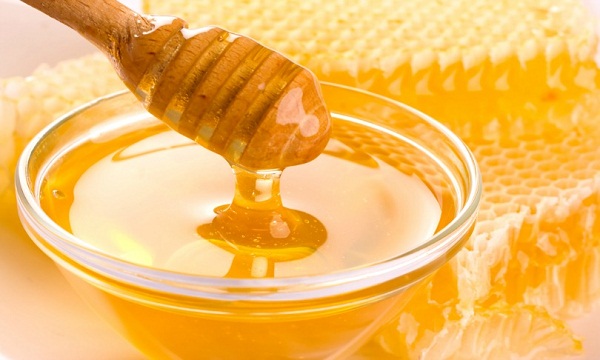 Trị sẹo lồi bằng mật ong