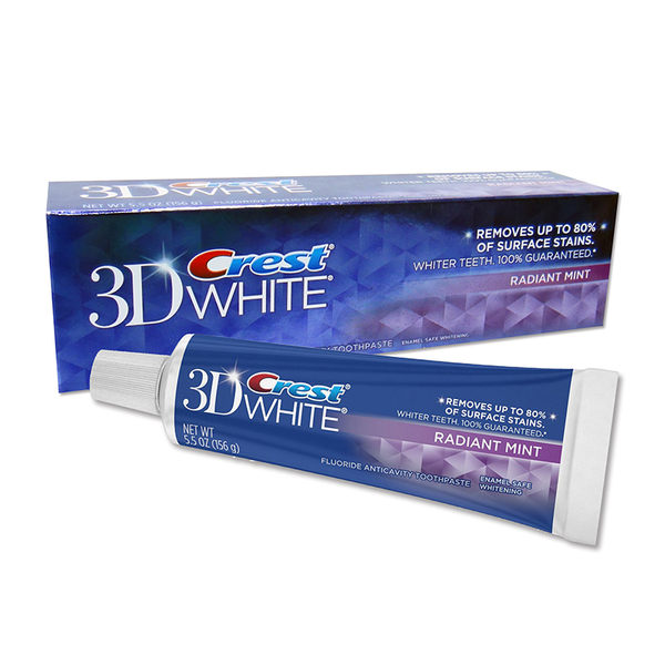Kem đánh trắng răng Crest 3D White 